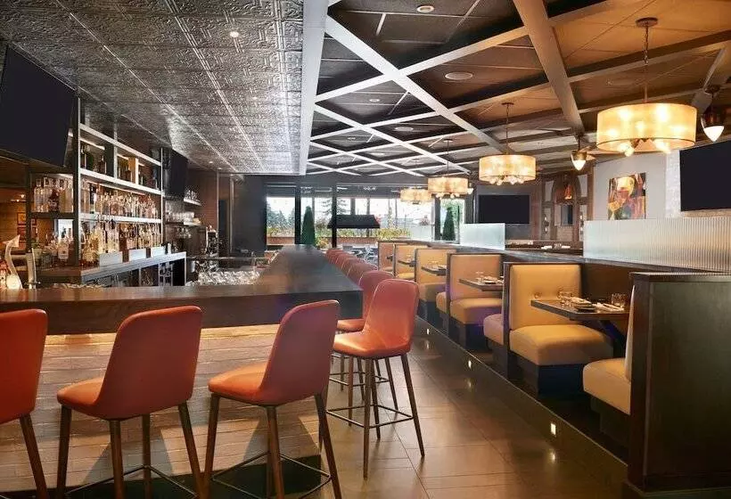 호텔 Courtyard By Marriott Kitchener