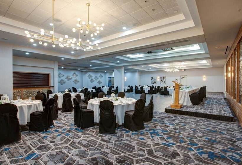 Hotell Four Points By Sheraton St. Catharines Niagara Suites