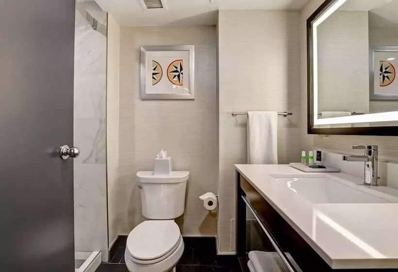 酒店 Four Points By Sheraton St. Catharines Niagara Suites