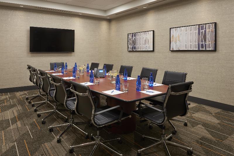 Hotel Four Points By Sheraton Toronto Airport East