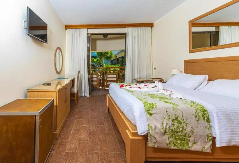 هتل Ghazala Beach