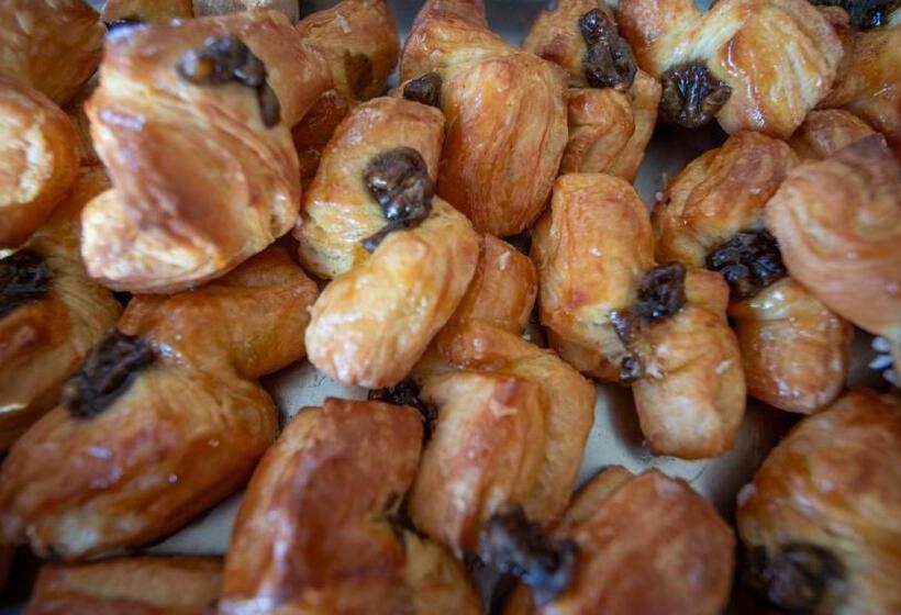 هتل Ghazala Beach