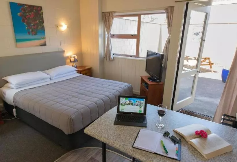 酒店 Howick Motor Lodge