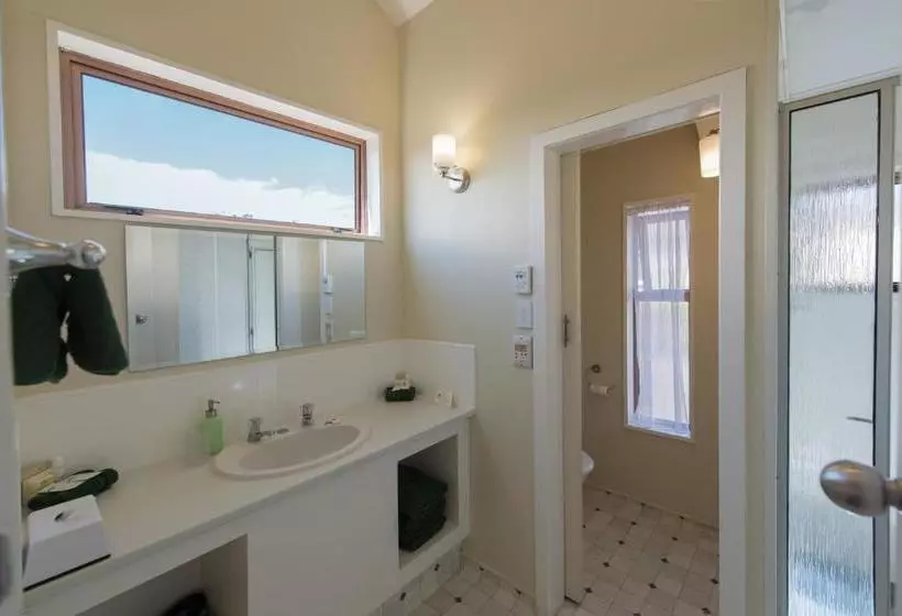 酒店 Howick Motor Lodge