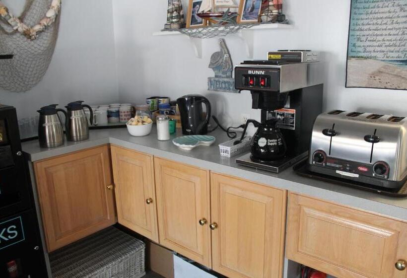 בית מלון כפרי Leisure Inn