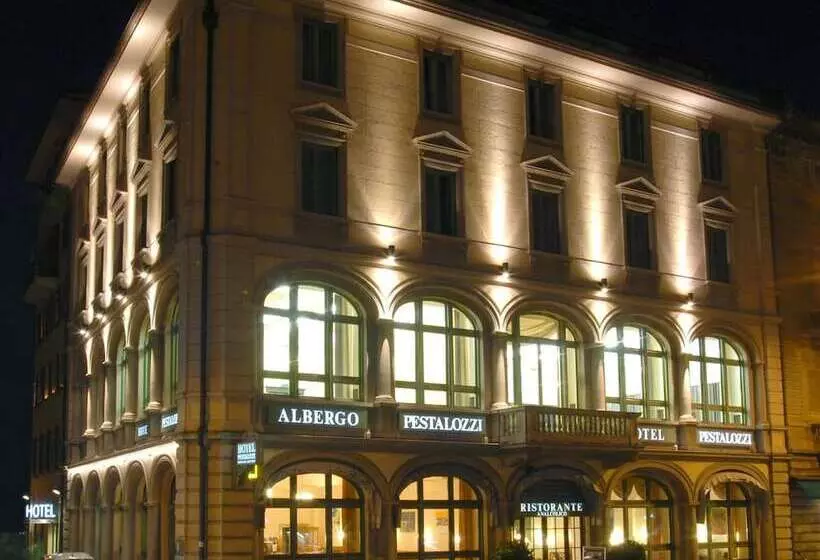 ホテル Pestalozzi Lugano