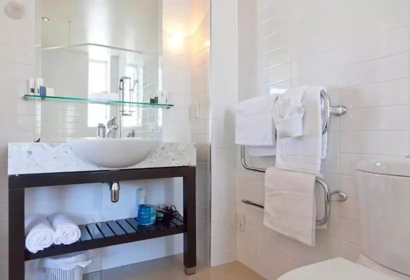 Мотель The Reef Resort