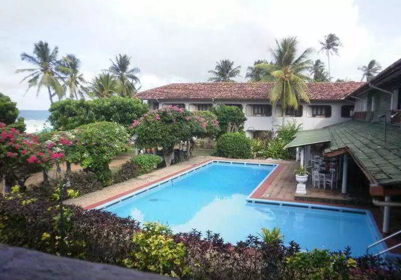 Sunils Beach Hotel