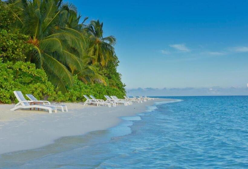 Angaga Island Resort & Spa