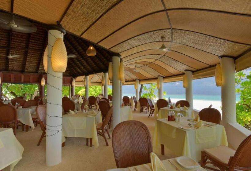 Angaga Island Resort & Spa