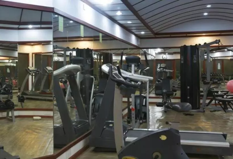 Angaga Island Resort & Spa