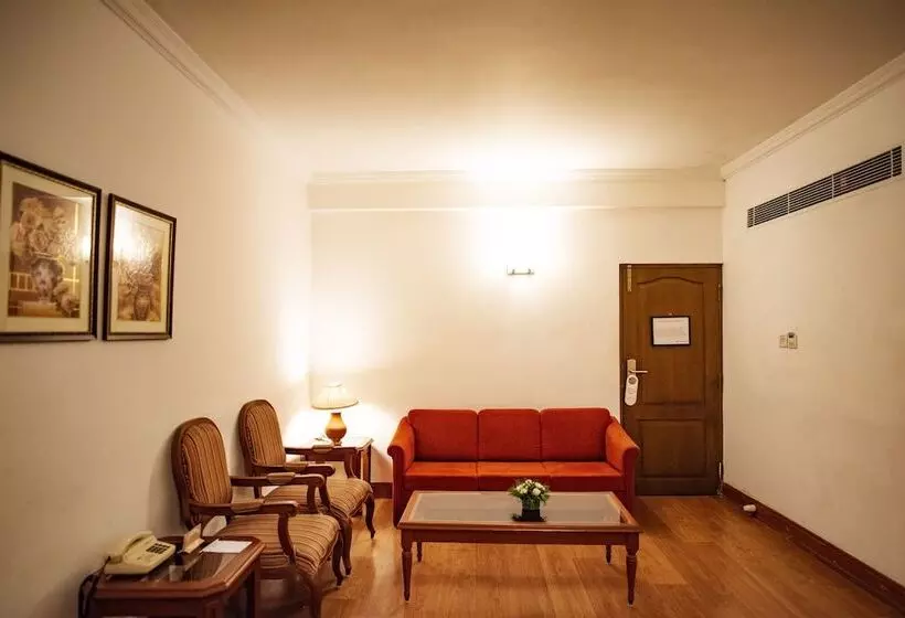 Отель Abad Plaza