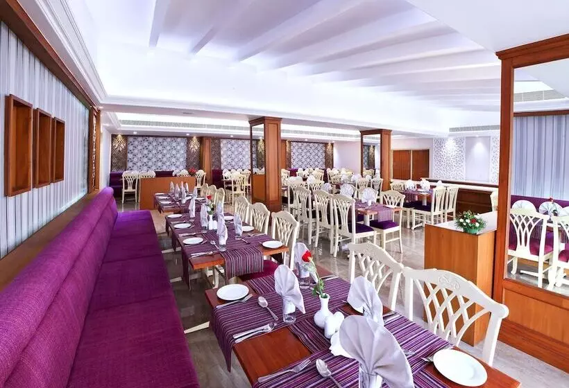 Отель Abad Plaza