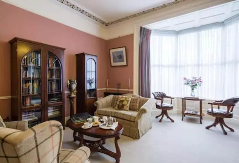 酒店 Aberdeen Lodge