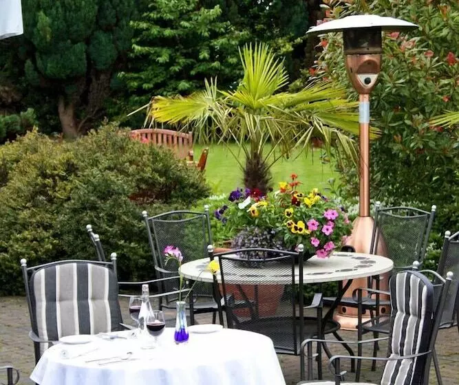 酒店 Aberdeen Lodge