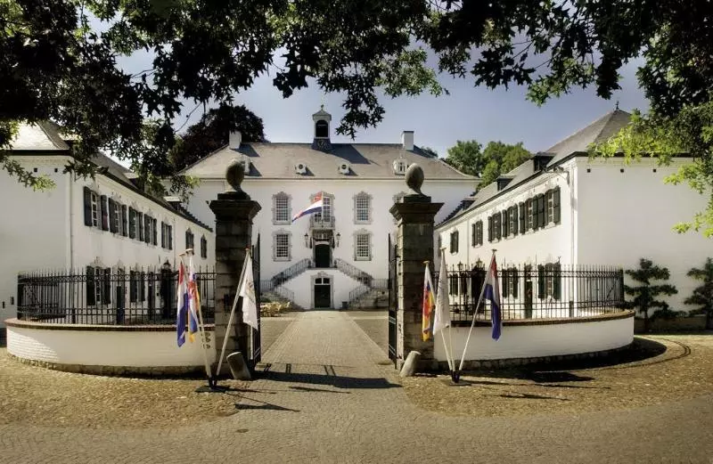 Отель Bilderberg Kasteel Vaalsbroek