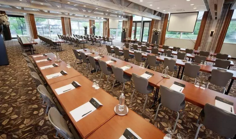 Отель Bilderberg Kasteel Vaalsbroek