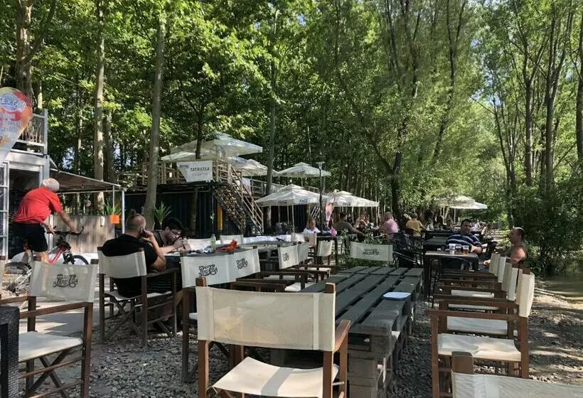 호텔 Kikelet Villa