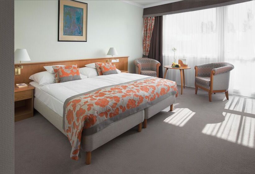 Hotel Carbona Thermal Spa