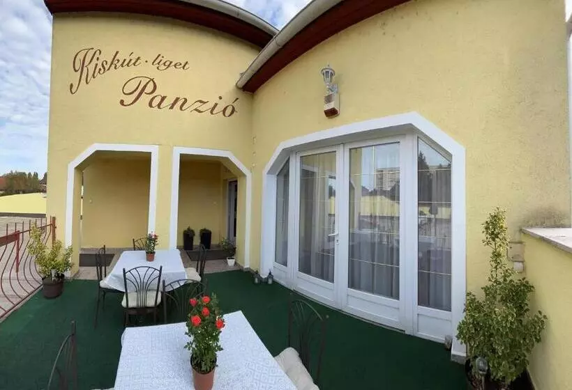 汽车旅馆  Kiskut Liget Pension