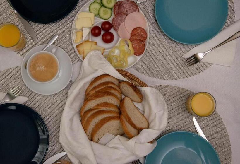 Motell Kiskut Liget Pension