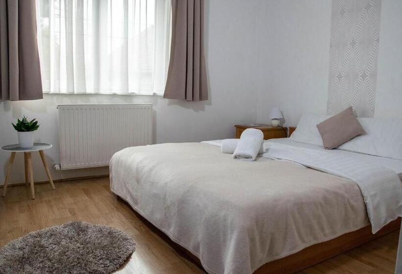 Motell Kiskut Liget Pension