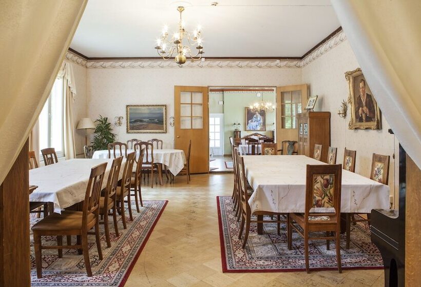 هتل Backbyn Kartano