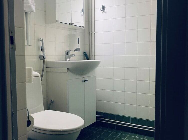 هتل Backbyn Kartano