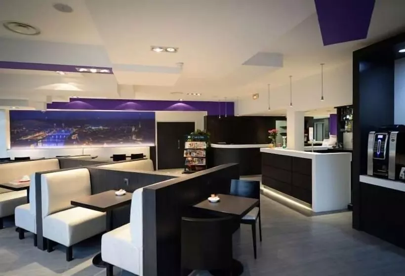 Brit Hotel Confort Rouen Centre
