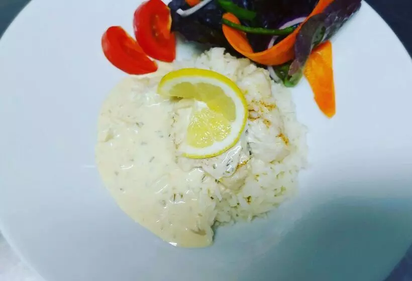 Отель Campanile Bayeux