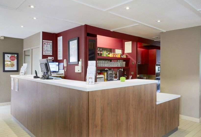 فندق Campanile Chalon Sur Saone