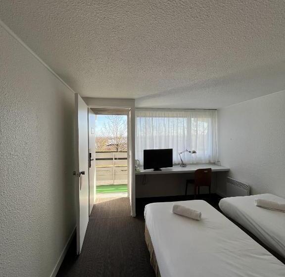 Отель The Originals City, Hôtel Mâcon Nord