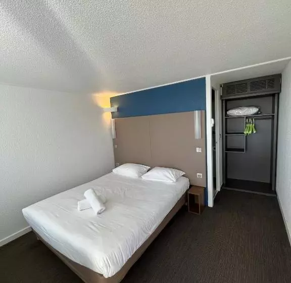 בית מלון כפרי The Originals City, Hôtel Mâcon Nord