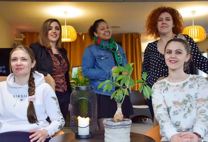 Отель Campanile Millau