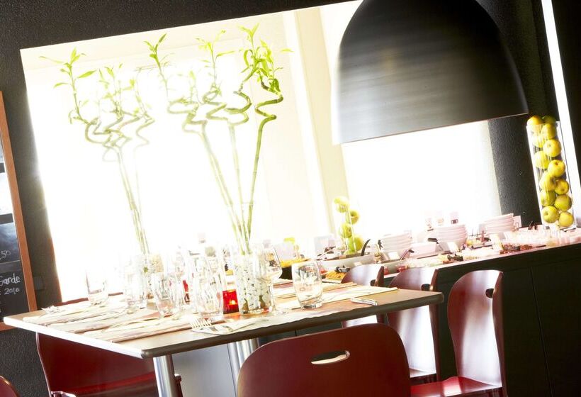 فندق Campanile Nimes Centre  Mascarbonnel