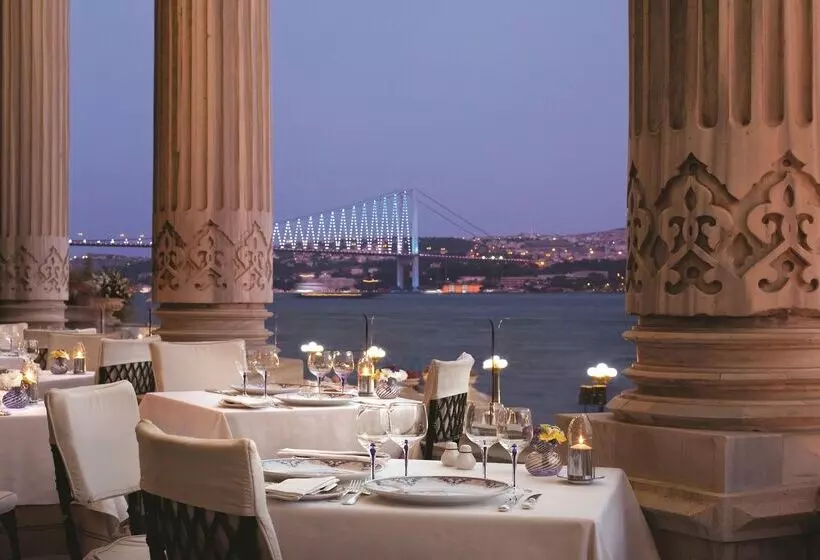 Hotel Çırağan Palace Kempinski Istanbul