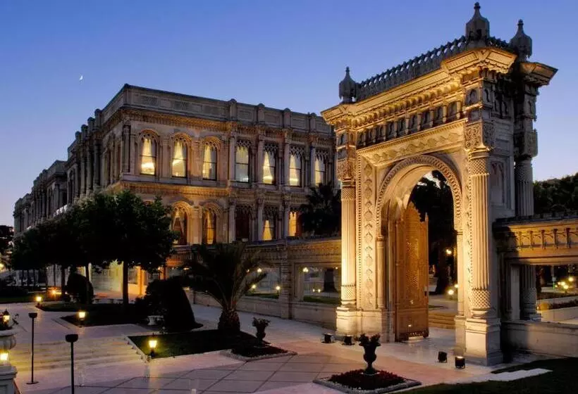 Hotel Çırağan Palace Kempinski Istanbul