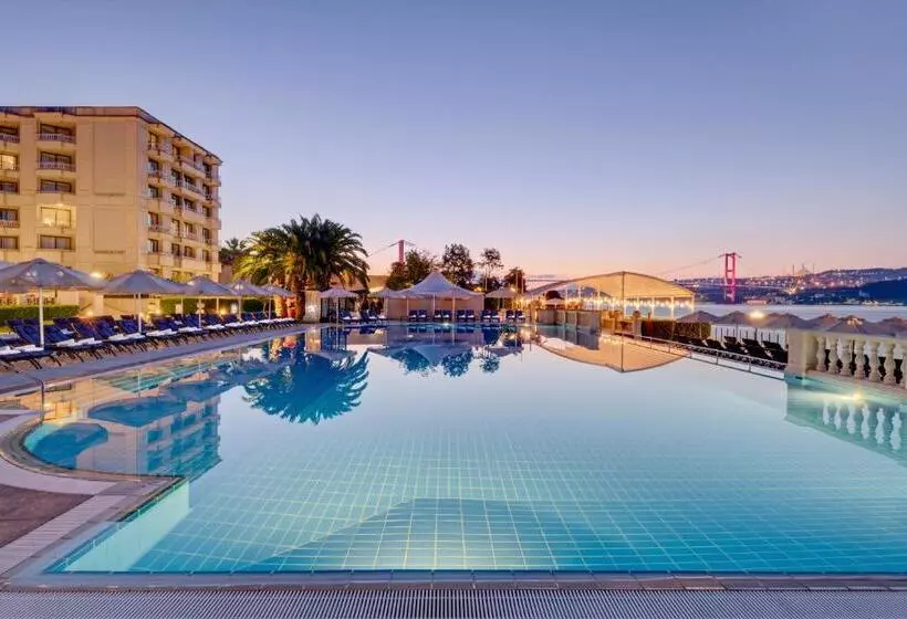 Hotel Çırağan Palace Kempinski Istanbul