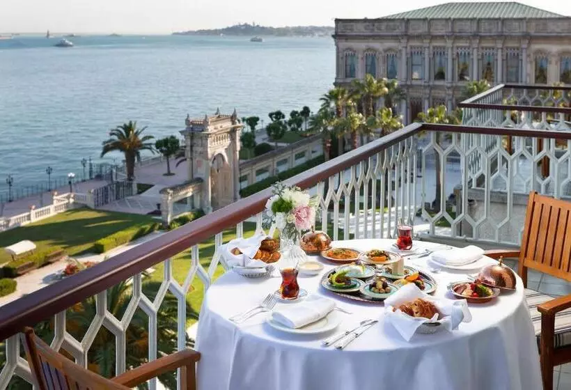Hotel Çırağan Palace Kempinski Istanbul