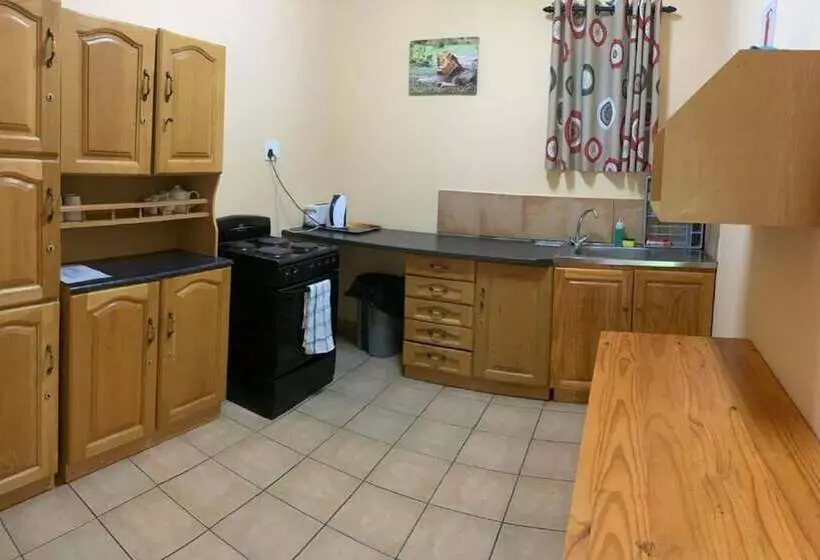 فندق Gooderson Bushlands Game Lodge