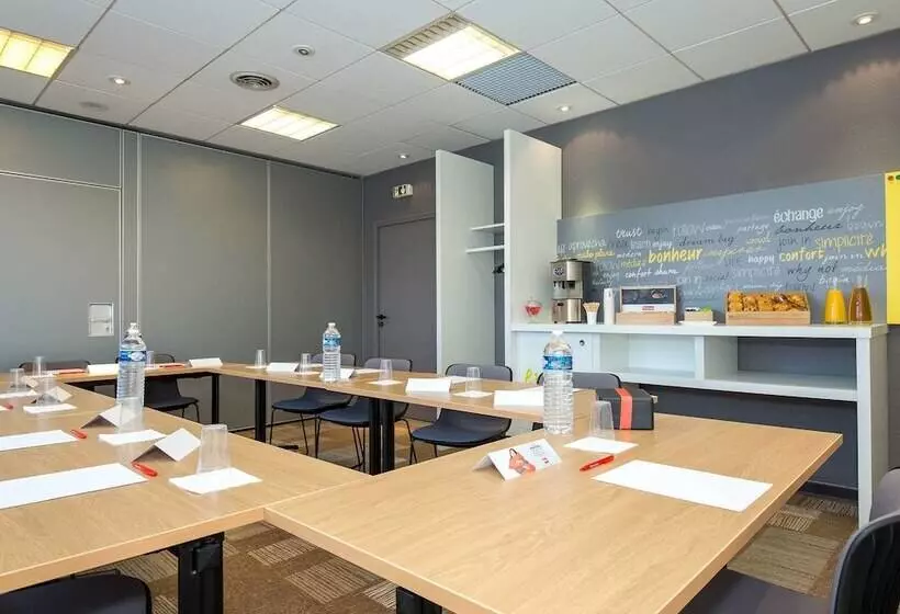 호텔 Ibis Marseille Timone