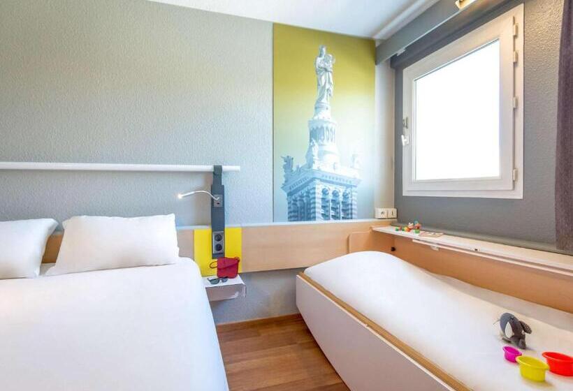 هتل Ibis Marseille Timone