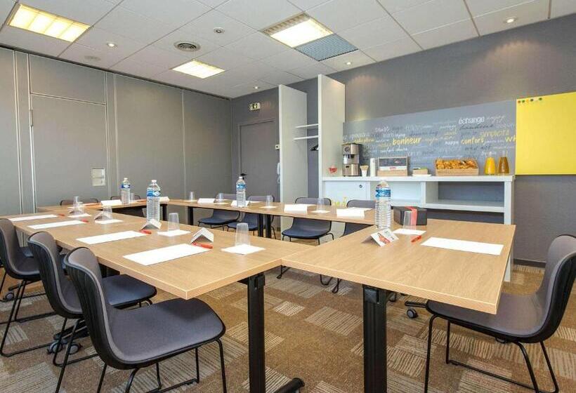 هتل Ibis Marseille Timone