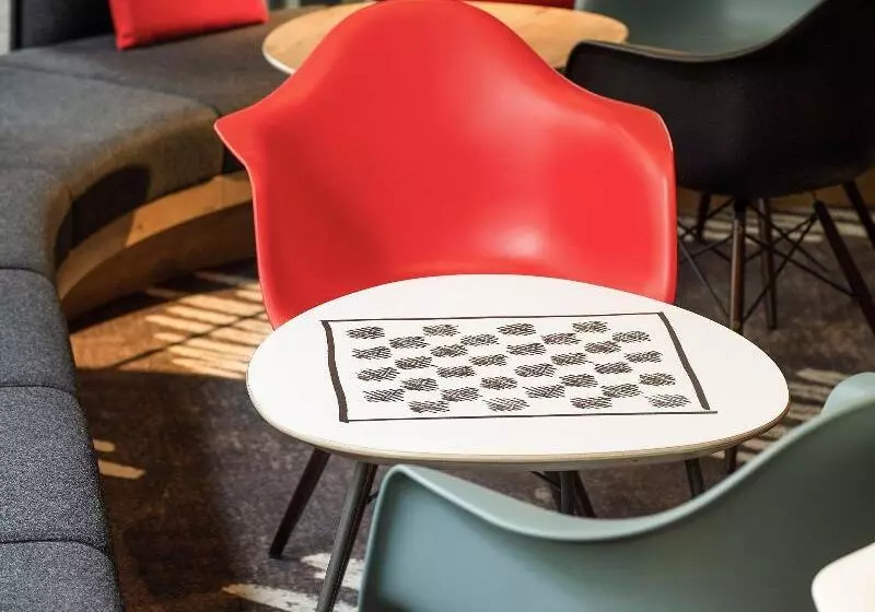 Отель Ibis Versailles Chateau