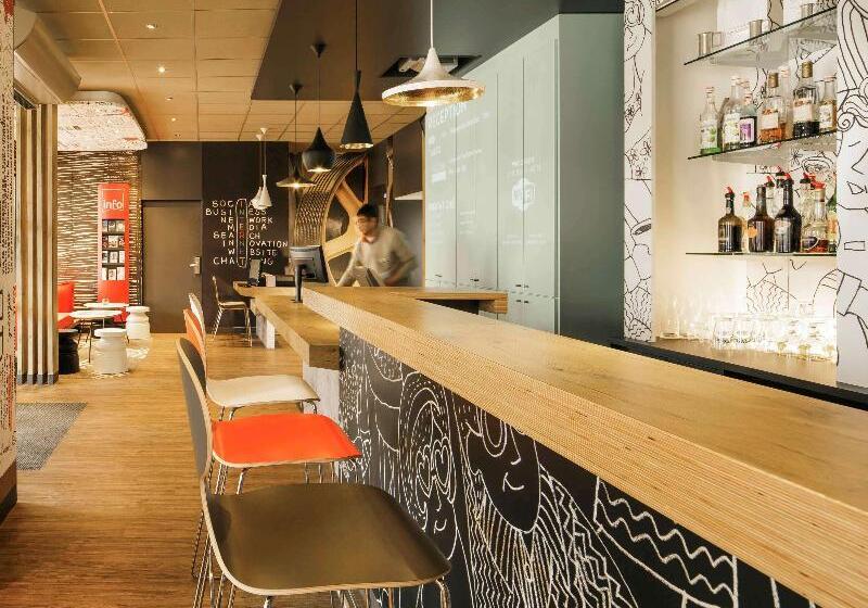 هتل Ibis Versailles Chateau