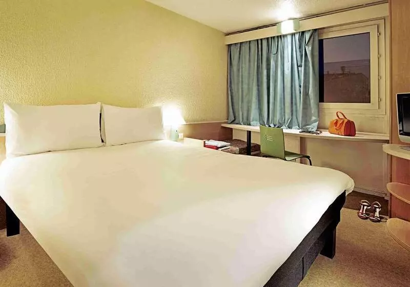 ホテル Ibis Vesoul