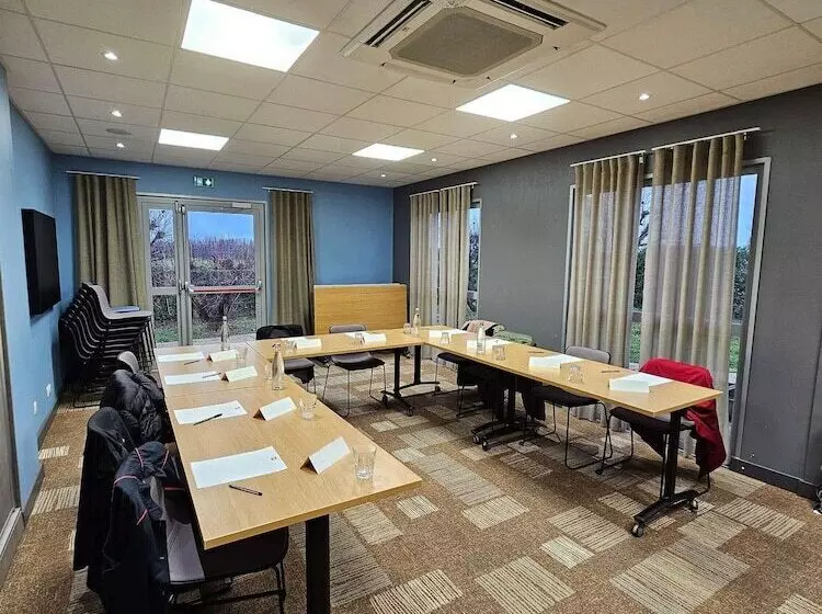 ホテル Ibis Vesoul