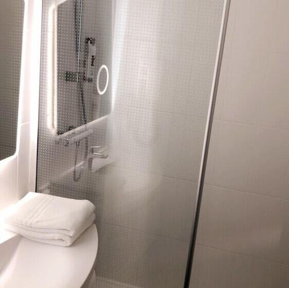 ホテル Ibis Vesoul