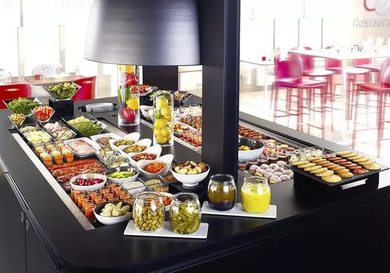 Отель Kyriad Direct Saint Dizier