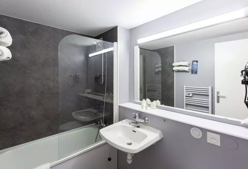 호텔 Kyriad Issoudun